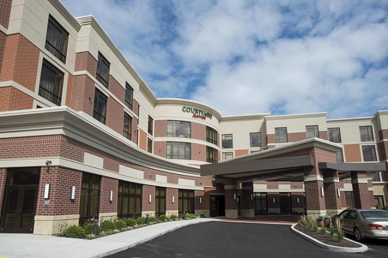 Courtyard By Marriott Cincinnati Midtown/Rookwood Buitenkant foto