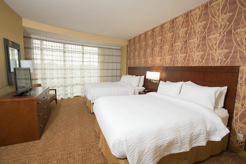 Courtyard By Marriott Cincinnati Midtown/Rookwood Buitenkant foto