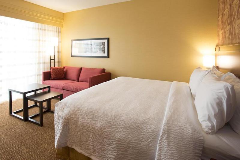 Courtyard By Marriott Cincinnati Midtown/Rookwood Buitenkant foto