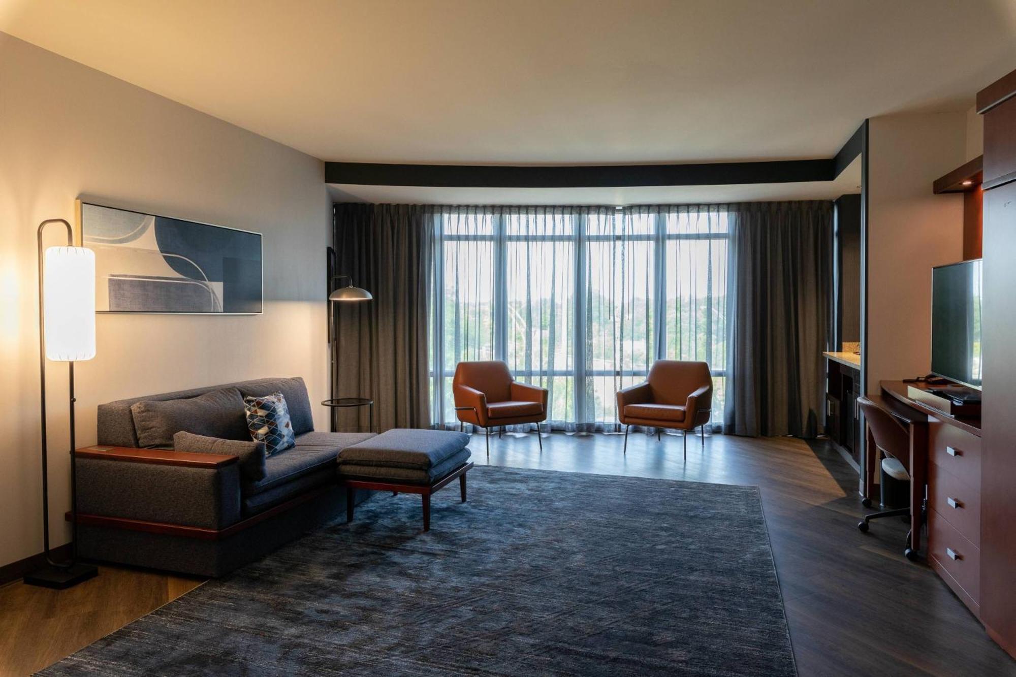 Courtyard By Marriott Cincinnati Midtown/Rookwood Buitenkant foto