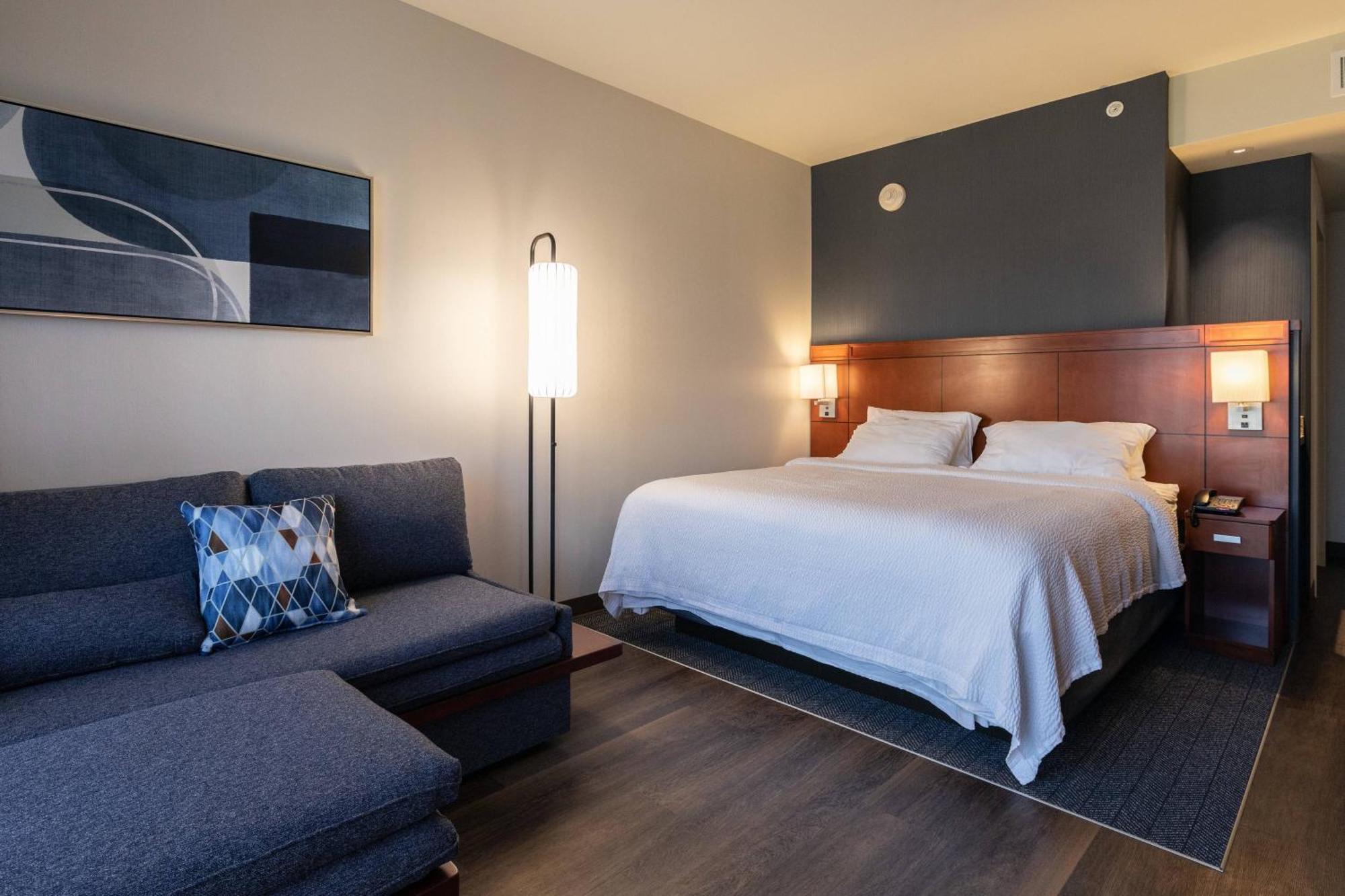 Courtyard By Marriott Cincinnati Midtown/Rookwood Buitenkant foto