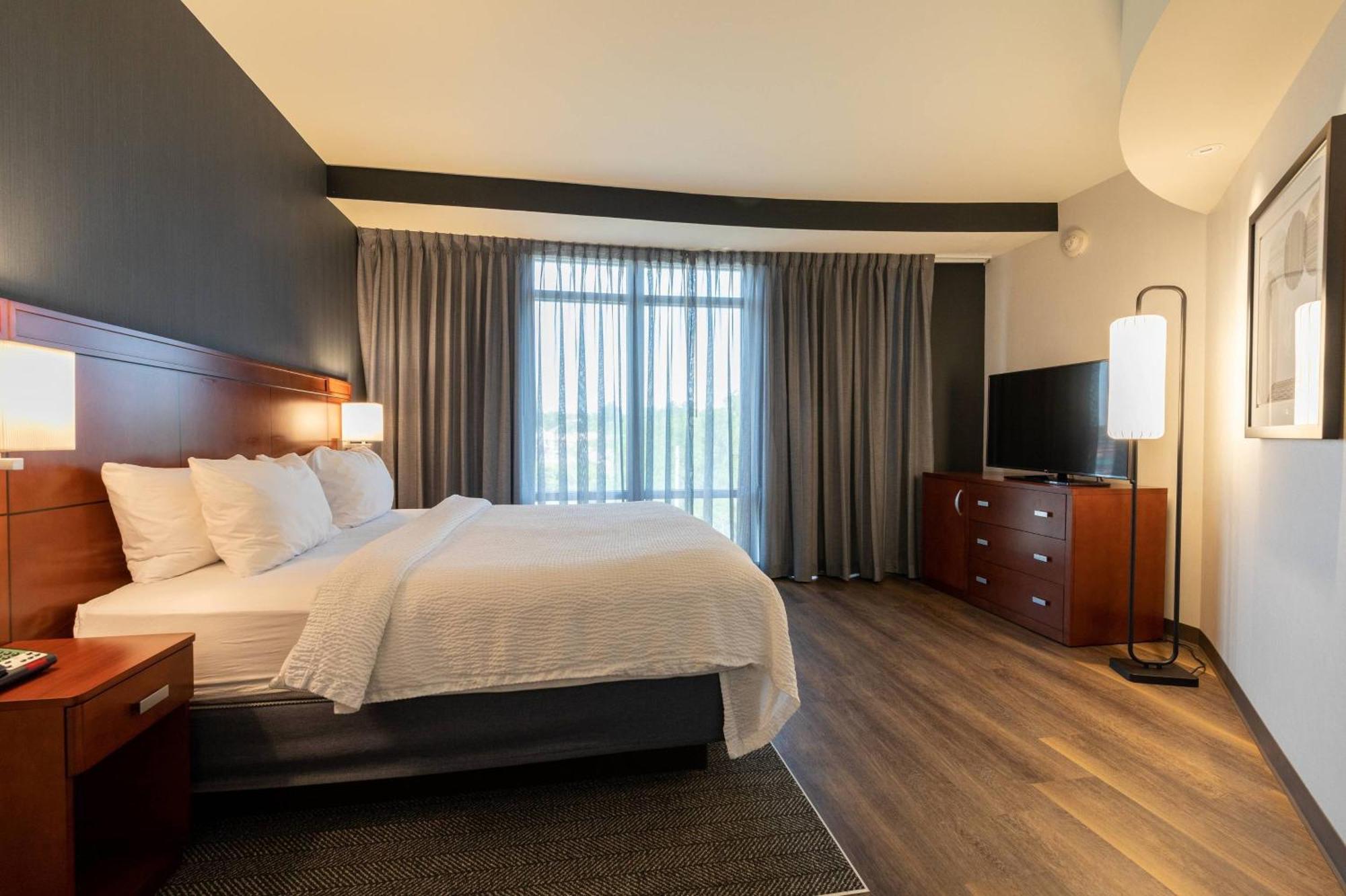 Courtyard By Marriott Cincinnati Midtown/Rookwood Buitenkant foto