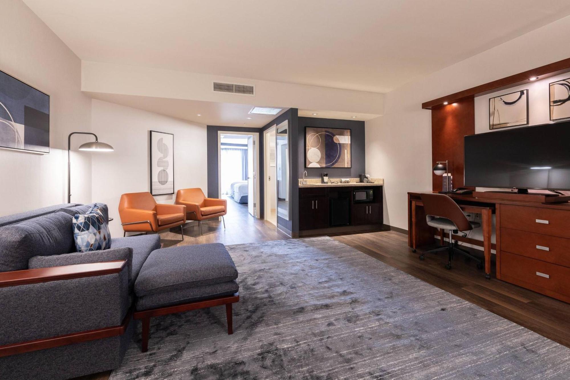 Courtyard By Marriott Cincinnati Midtown/Rookwood Buitenkant foto